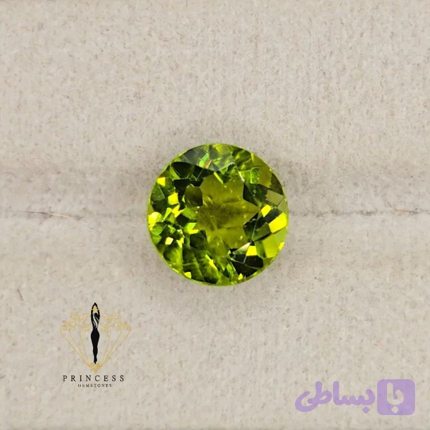 زبرجد طبیعی 4/92 قیراط — تصویر 1