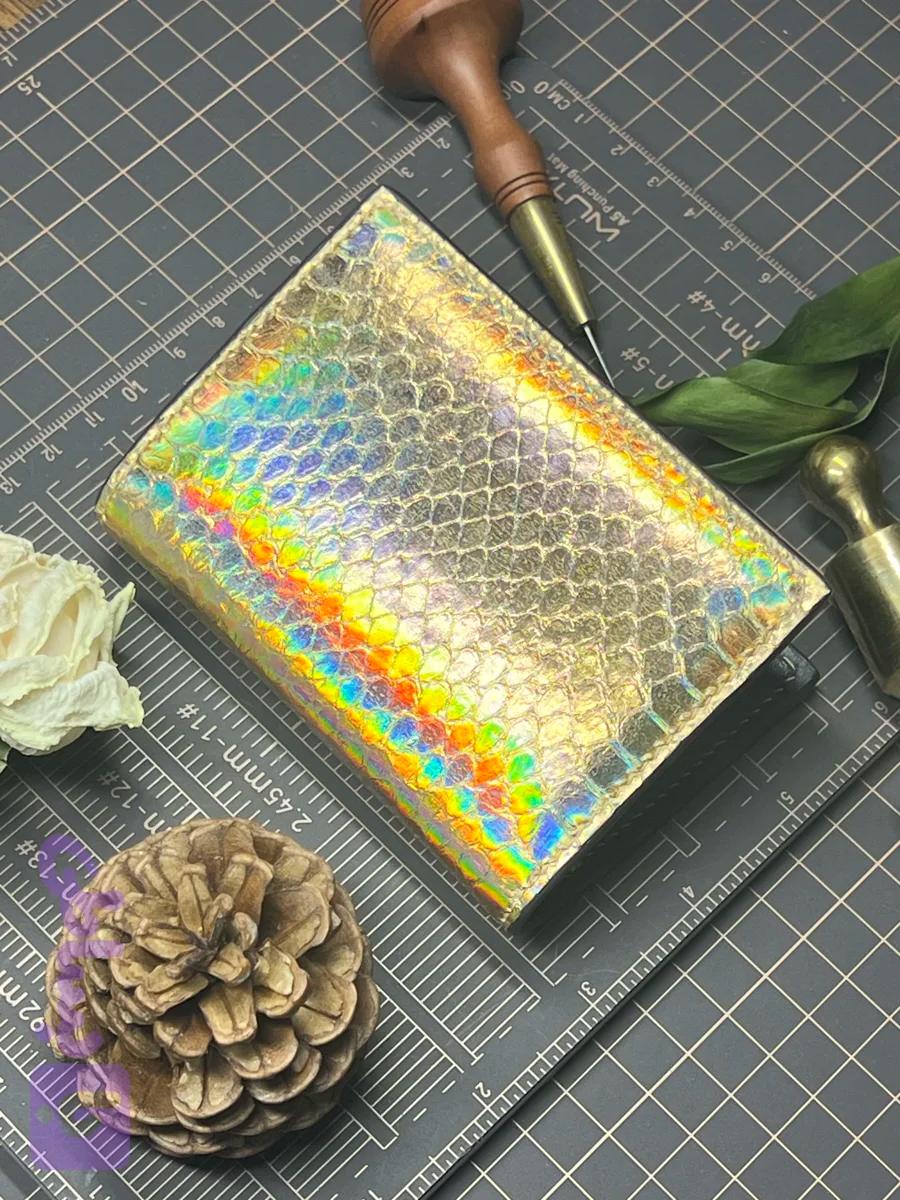 جاکارتی چرمی تاشو بدنه خارجی چرم مار(دست‌دوز)