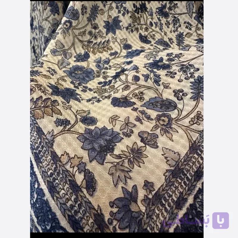روسری شیک نخی گارزا طرح گل ریز قواره 100