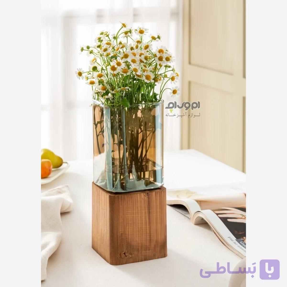 گلدان مدل مربع رزیتادجنس شیشه ای پایه چوب خالص