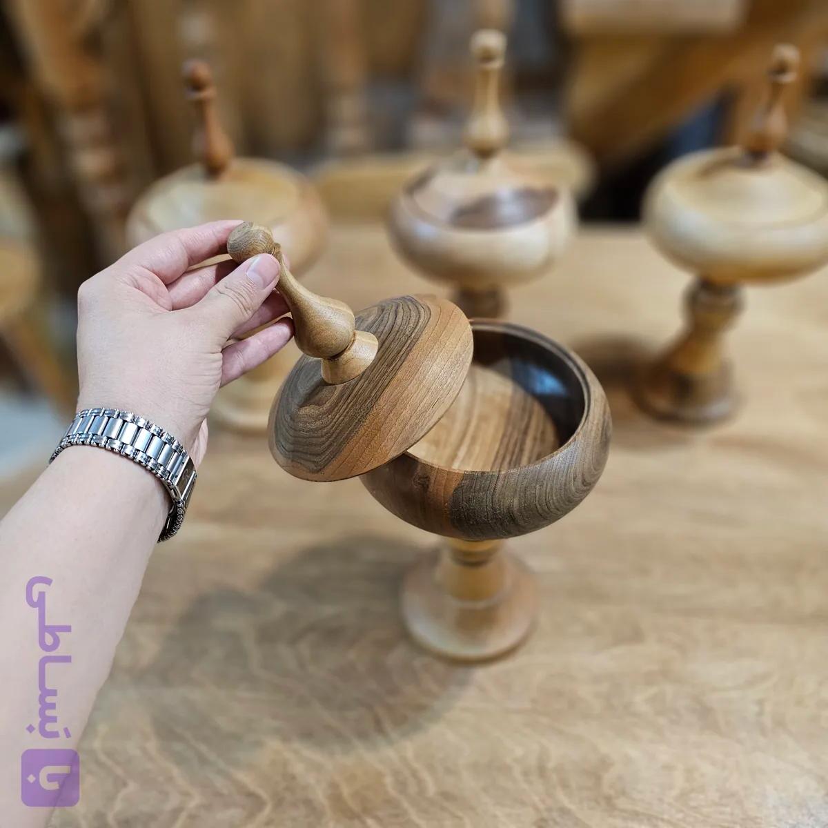 شکلات خوری پایه بلند چوب گردو