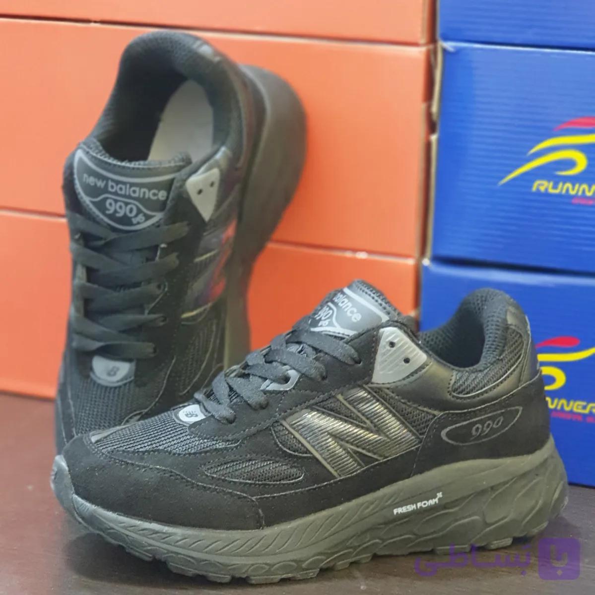 کفش کتانی زنانه نیوبالانس 990 رنگ مشکی — تصویر 1