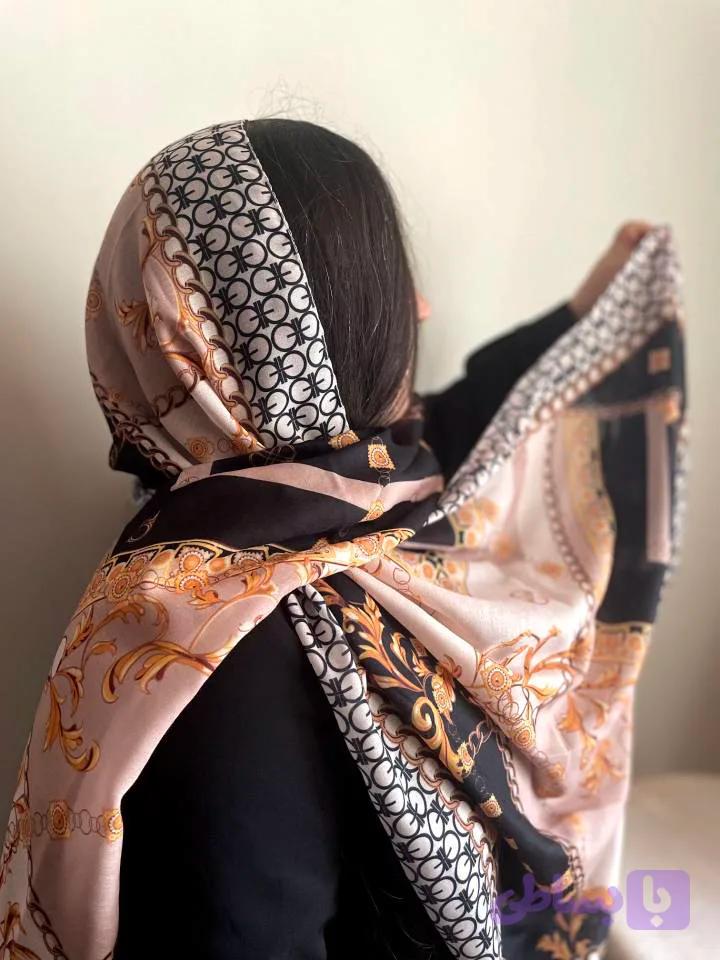 شال نخی طرح دار