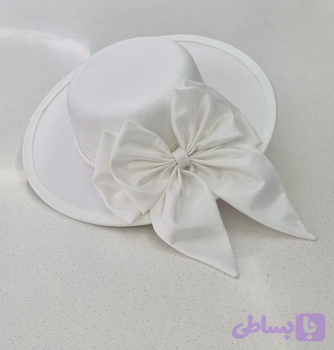 کلاه فلور پاپیونی