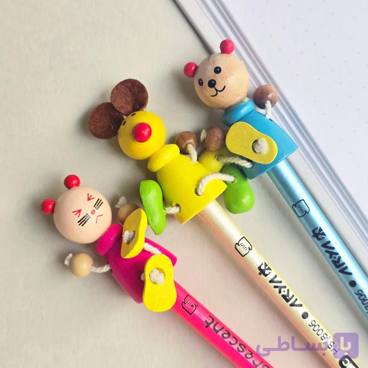 مداد مشکی آریا و سرمدادی چوبی مجموعه 3 عددی کد W04 — تصویر 1