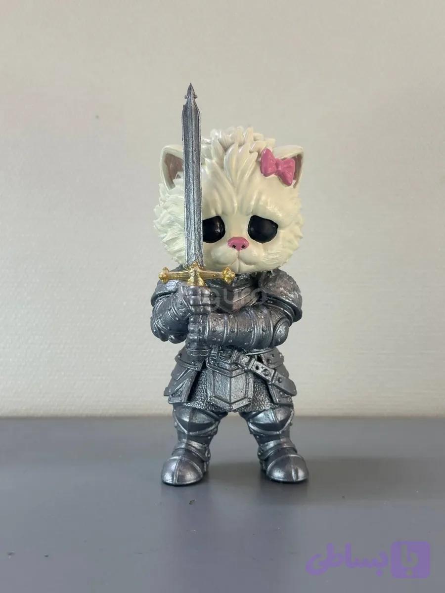 فیگور مدل گربه شوالیه ترند نایت کیتن (Knight Kitten)