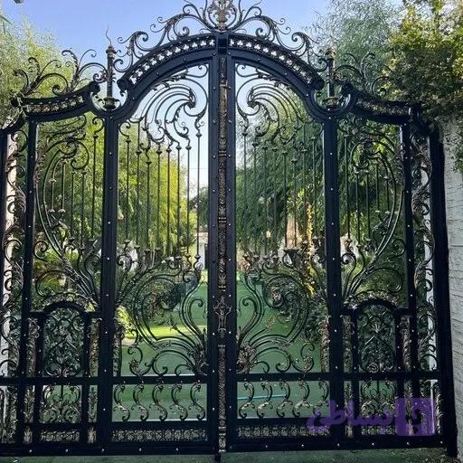 درب ویلایی فرفورژه طرح الیزه