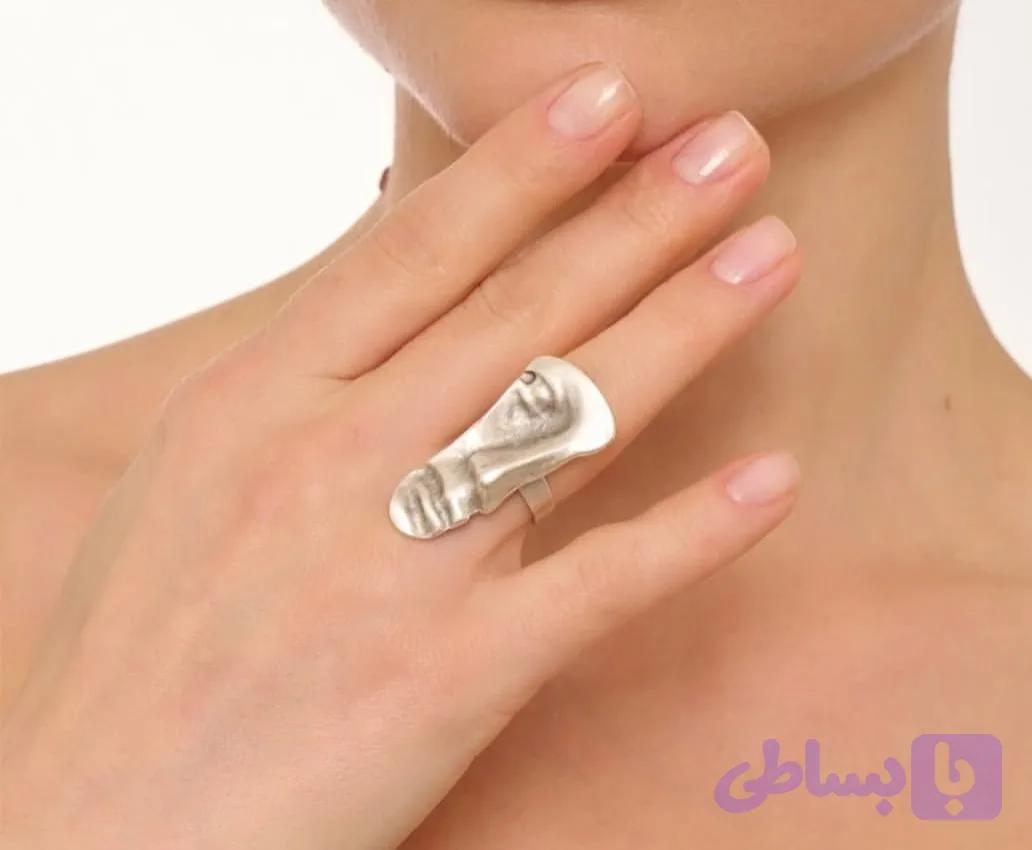 انگشتر ورشو طرح رخ