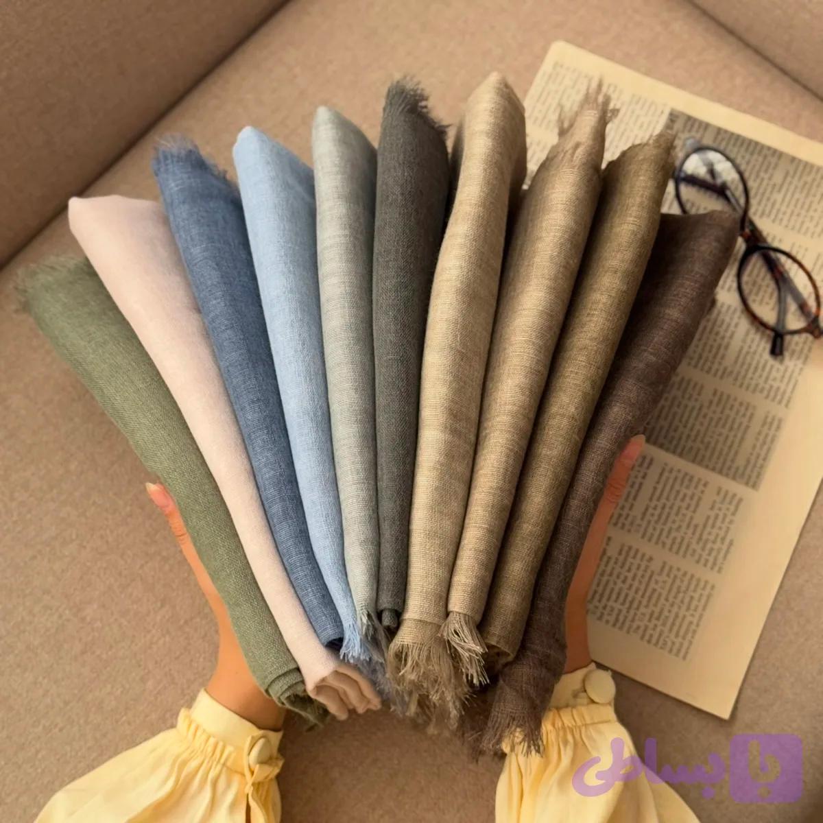 شال دور ریش مدادرنگی