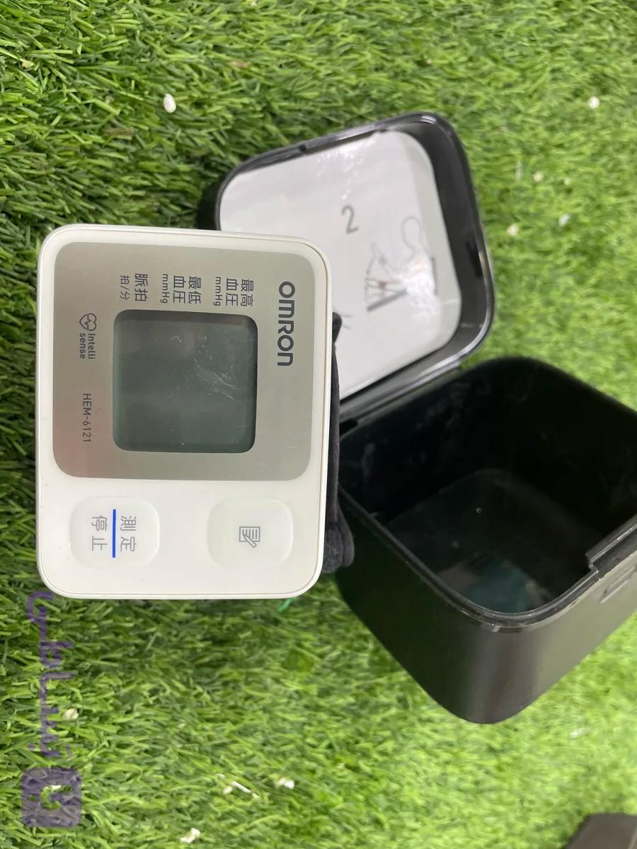 فشارسنج مچی امرون ژاپن Omron6121