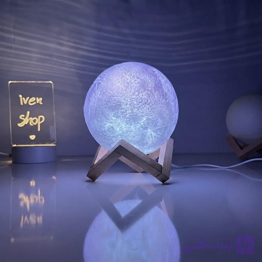چراغ خواب پایه چوبی مدل ماه — تصویر 1