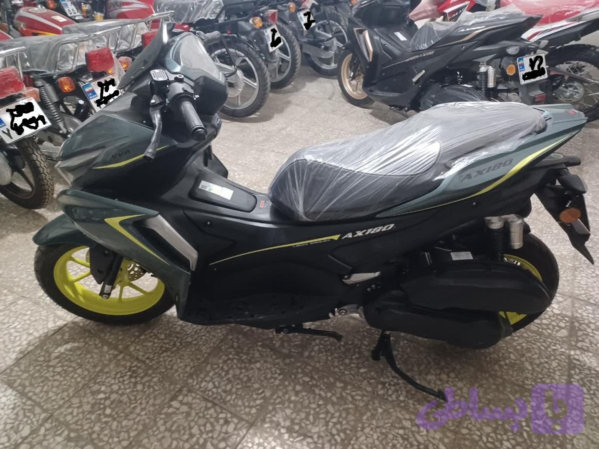 موتور سیکلت طرح ایروکس ۱۸۰AX