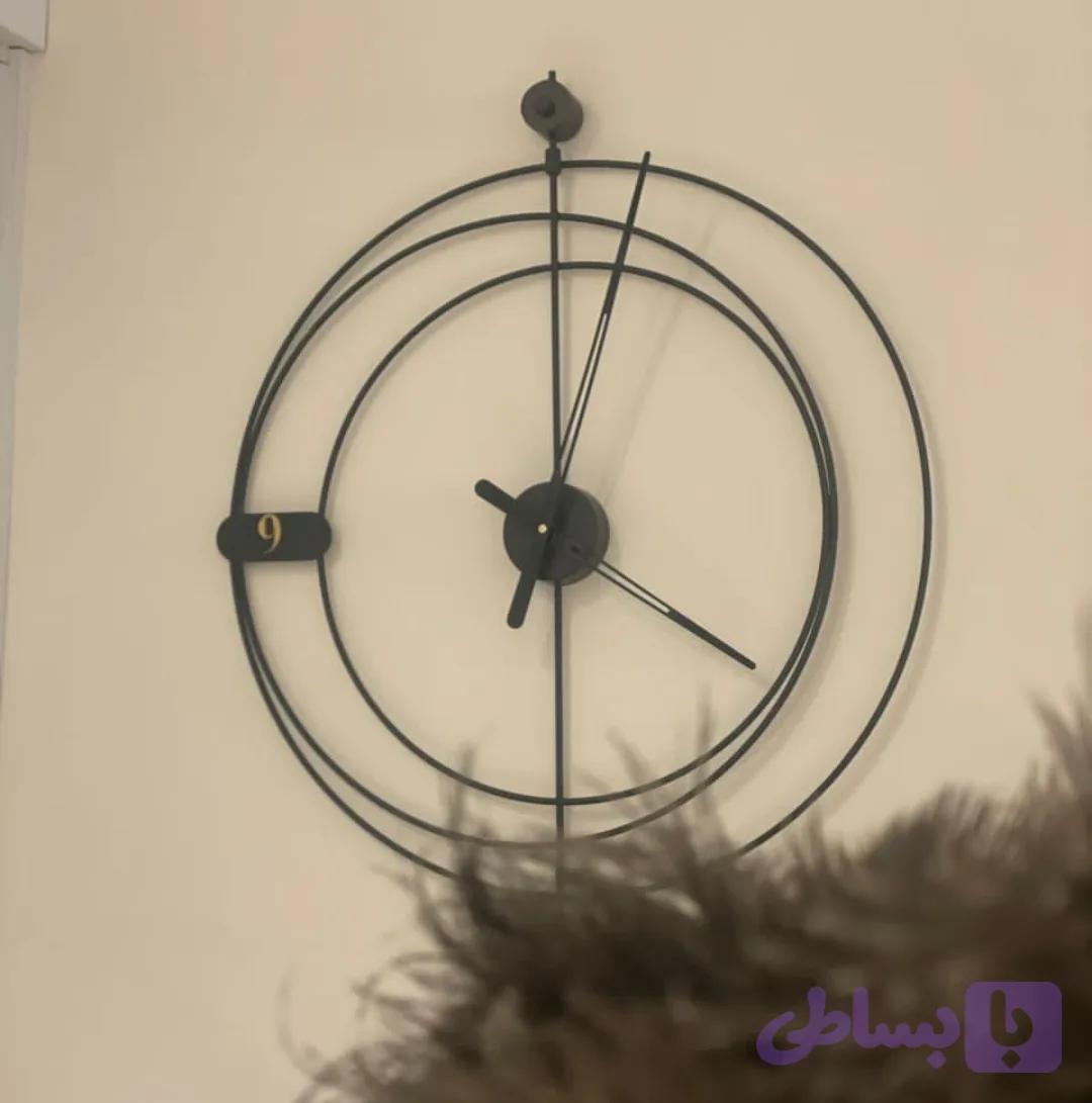 ساعت مدرن (کد UU1JT)