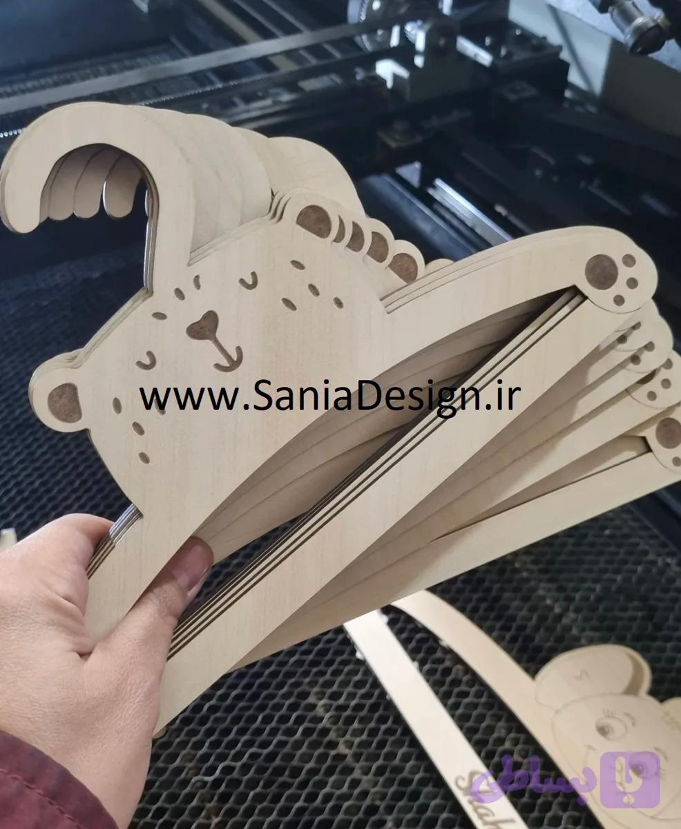 چوب لباسی کودک خرس تدی لبخند — تصویر 1