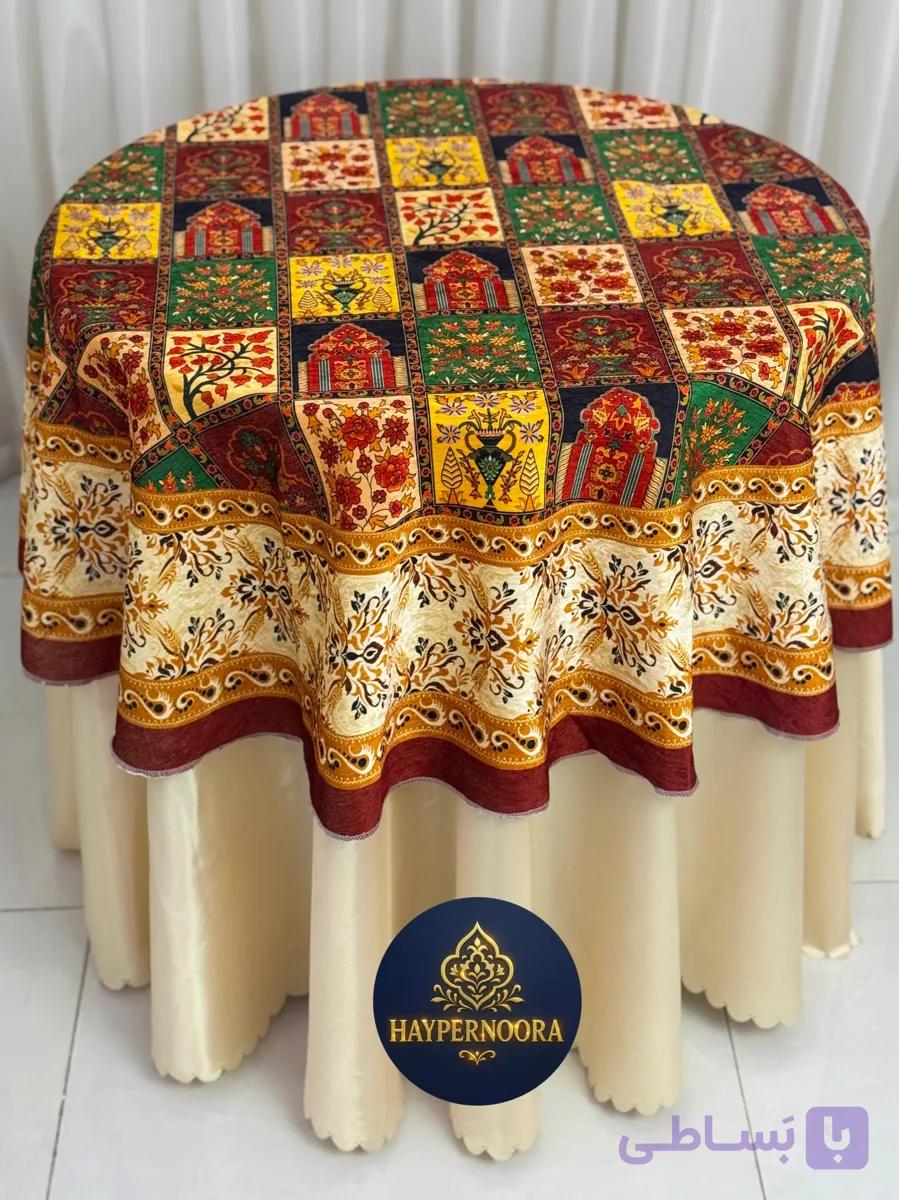 رومیزی گرد ( طرح چهل تیکه ) جنس مخمل ابریشم ضد لک