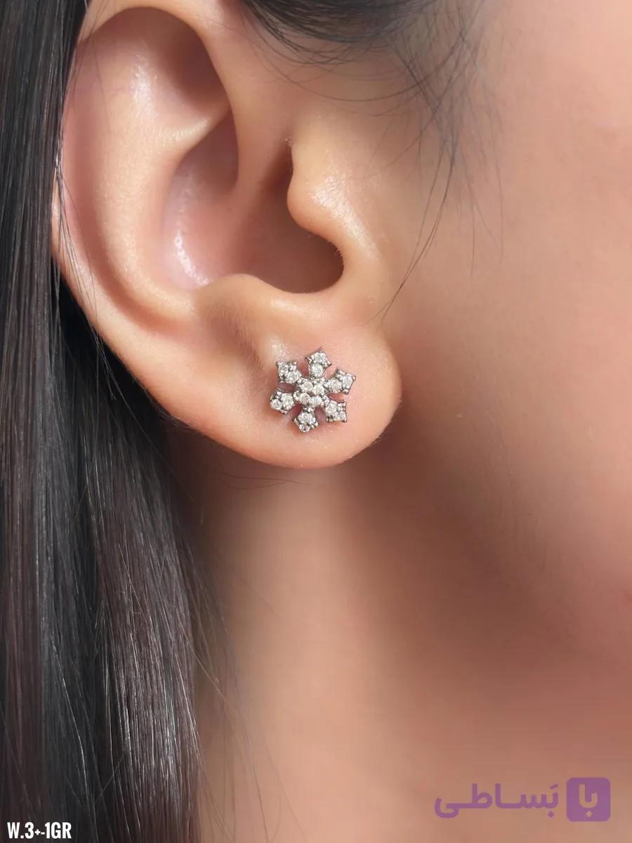 گوشواره نقره جواهری میخی عیار925 مدلSv1445