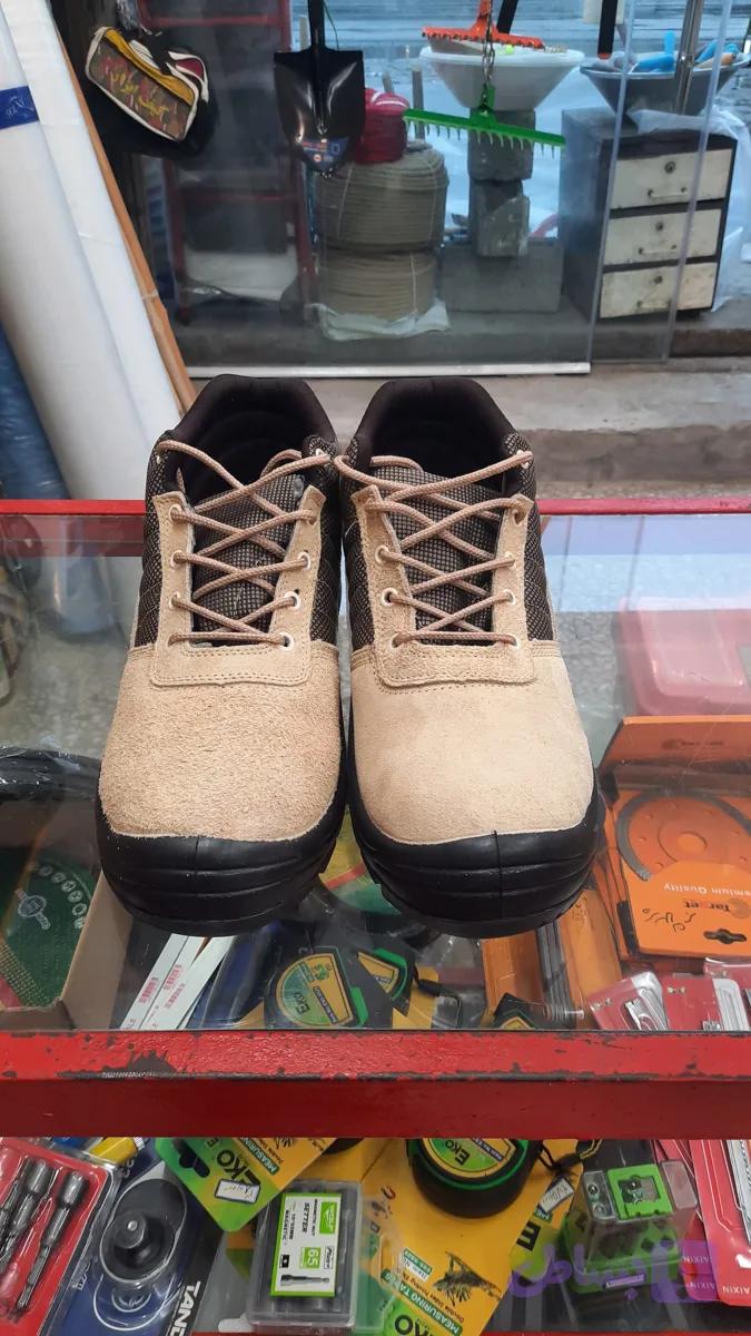 کفش کار درجه یک — تصویر 1
