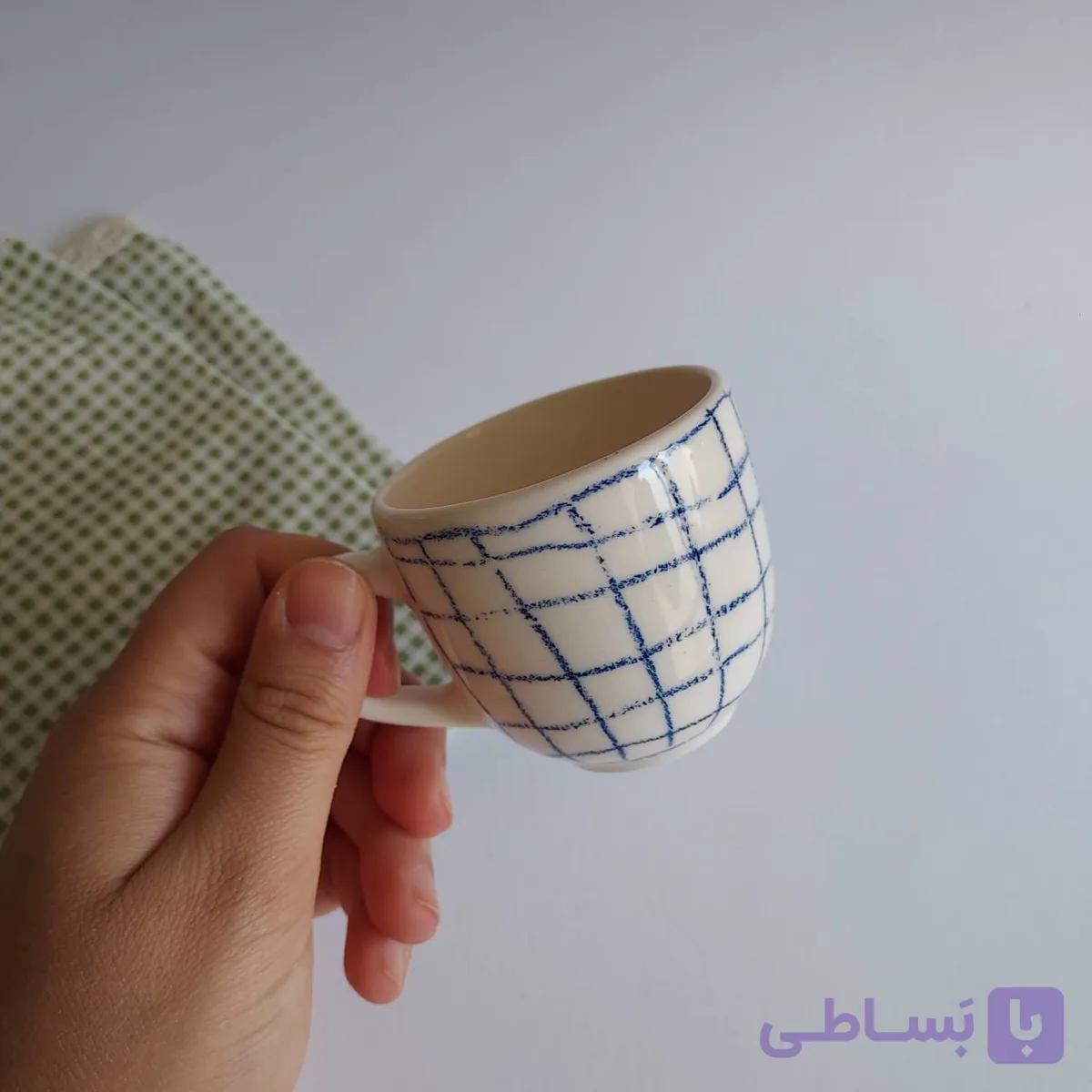 اسپرسو خوری سرامیکی دست ساز – طرح چهارخونه آبی — تصویر 1
