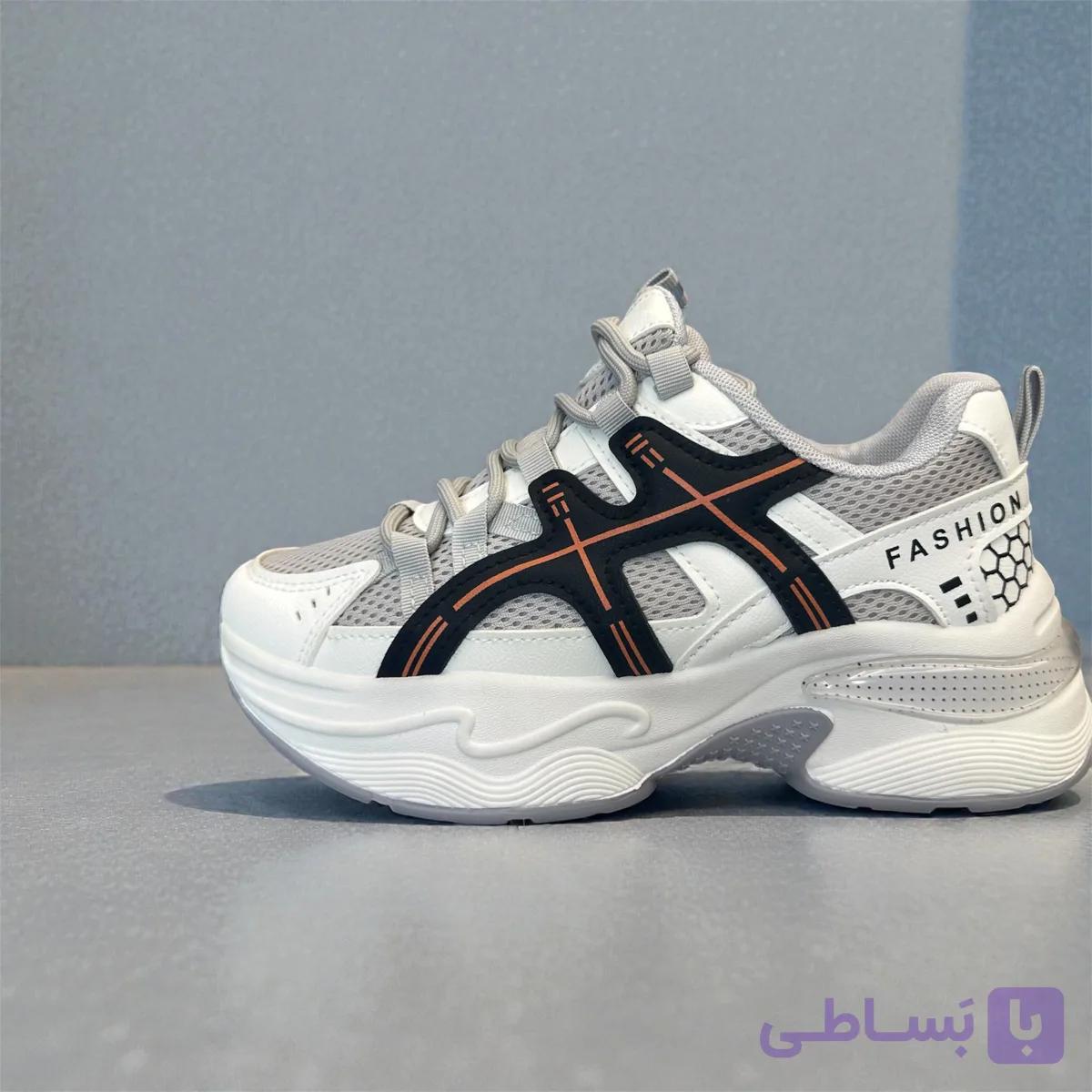 کفش کتونی اسپرت خارجی BUGATO -سبک - شیک -فوق العاده راحت زیره طبی  | در 3 رنگ جذاب