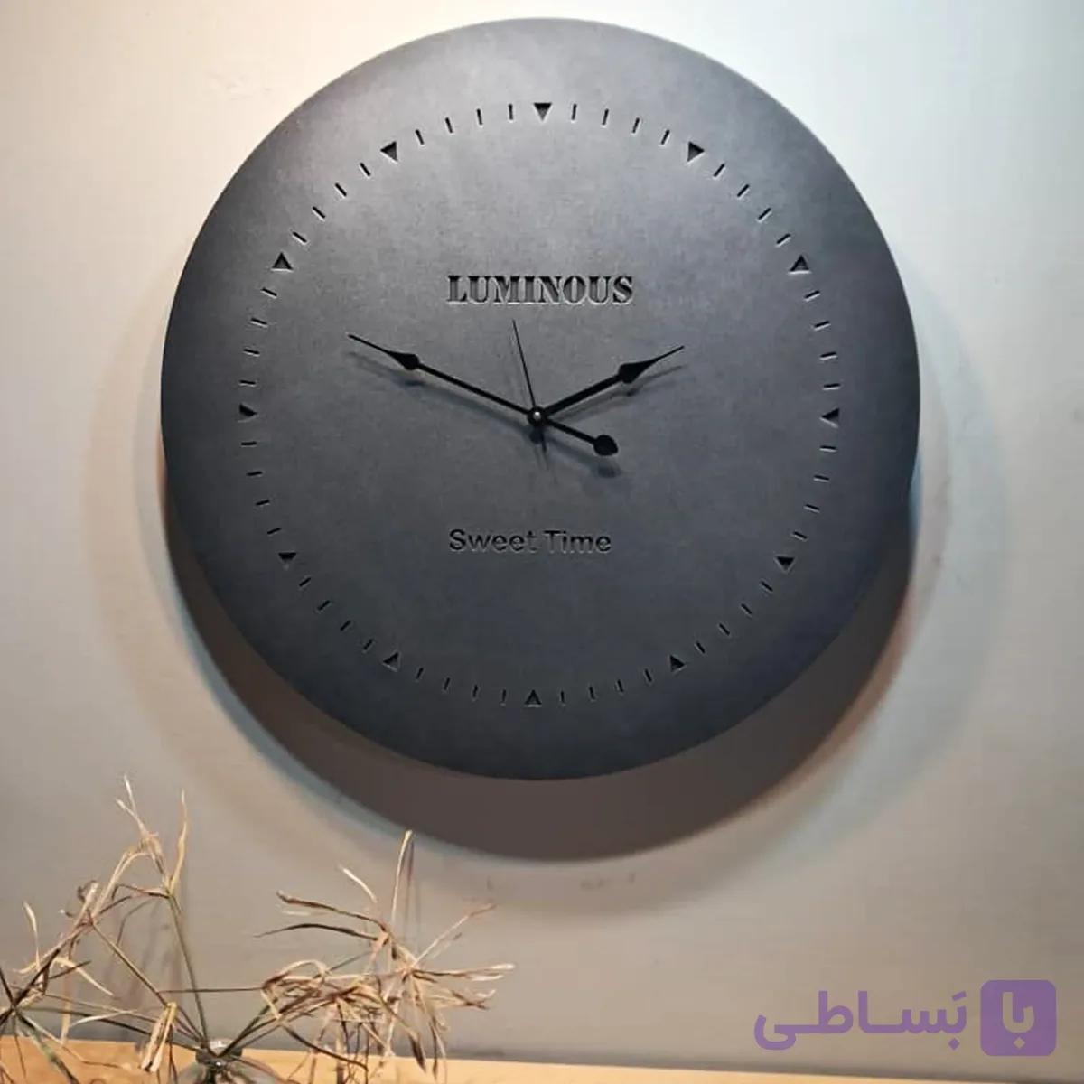 ساعت  کلاسیک سایز 60 لومینس کد 0076