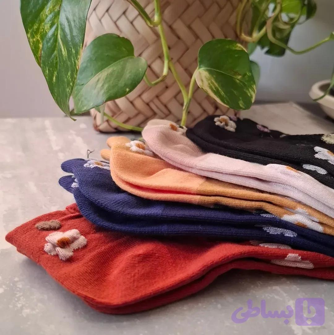 جوراب مچـی نخی زنانه با گـلای برجسـته ایرانی
