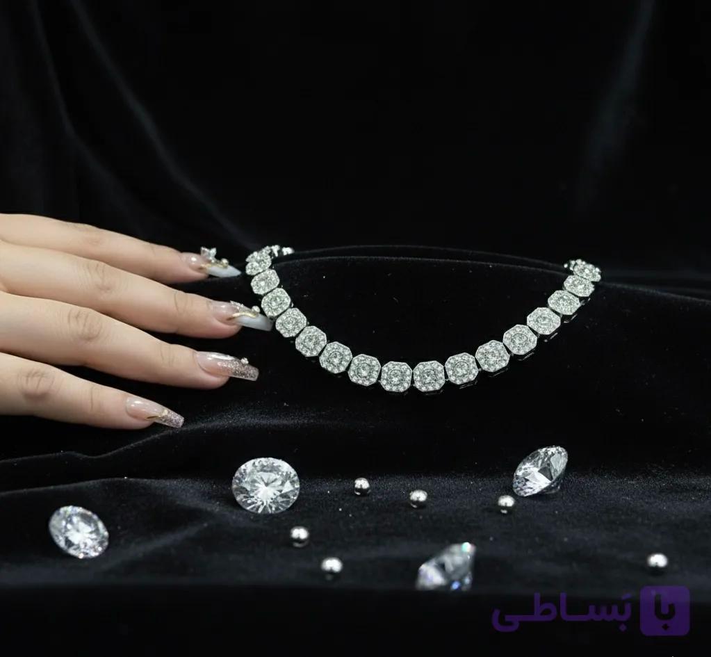 گردنبند تنیسی