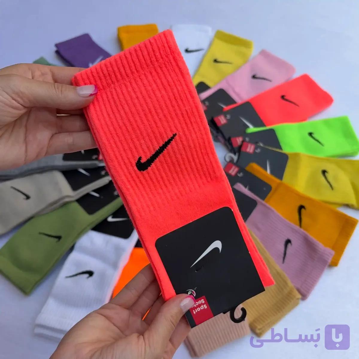 جوراب ساق بلند نایک رنگ صورتی نئونی