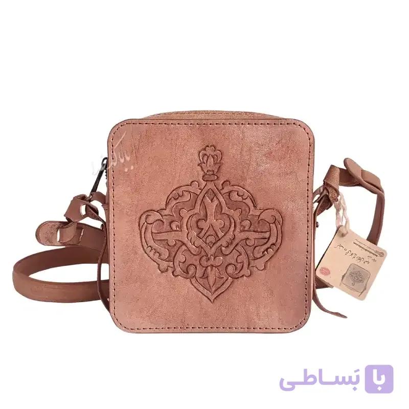 کیف دوشی کالج حکاکی مدل سپنتا — تصویر 1