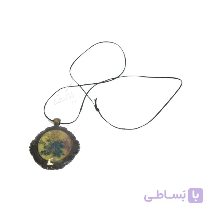 گردنبند رزینی مدل برگ — تصویر 1