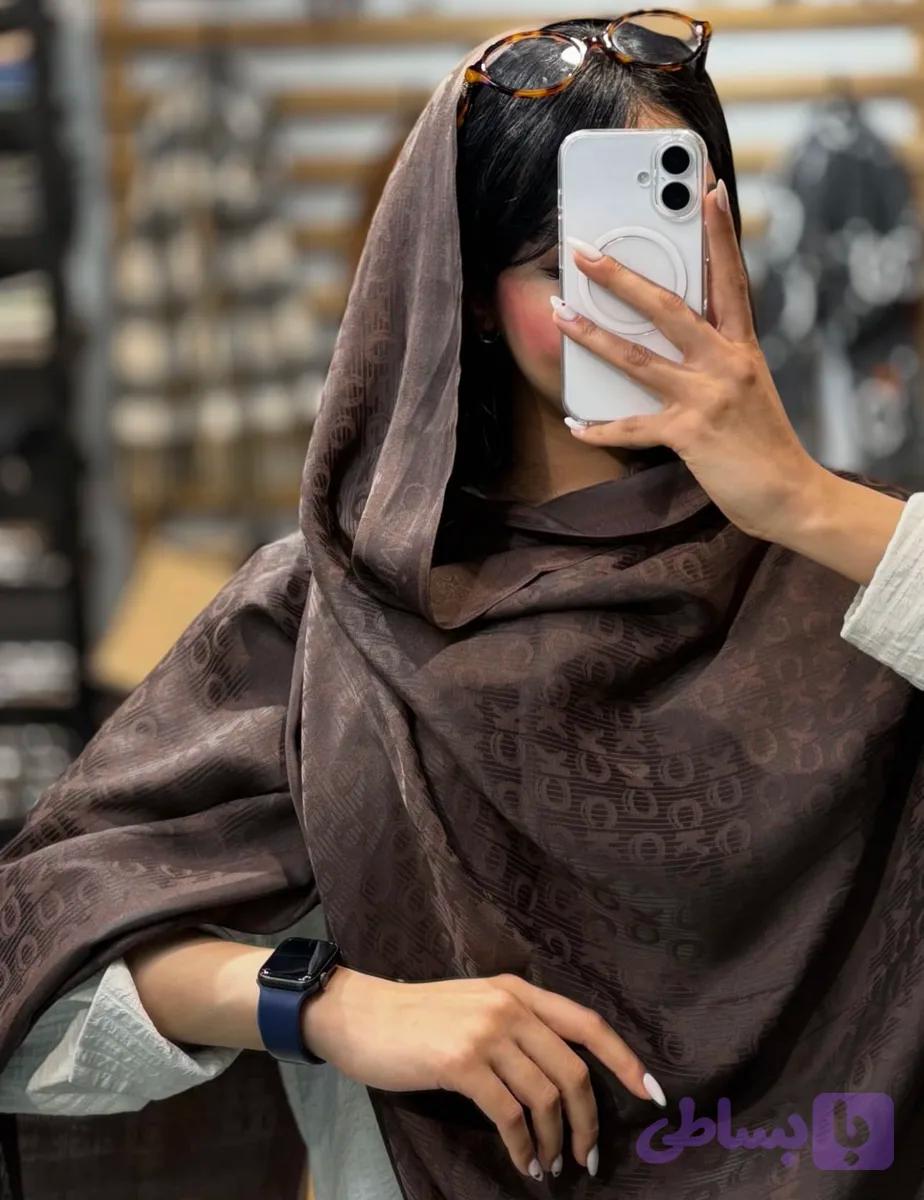 شال قهوه ای طرح ck