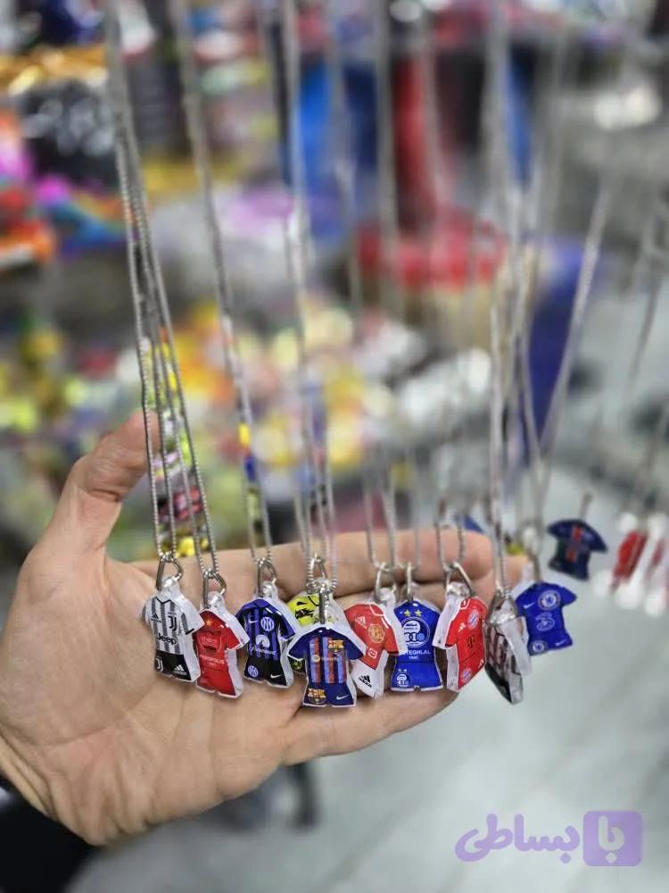 گردنبند لباس باشگاهی — تصویر 1