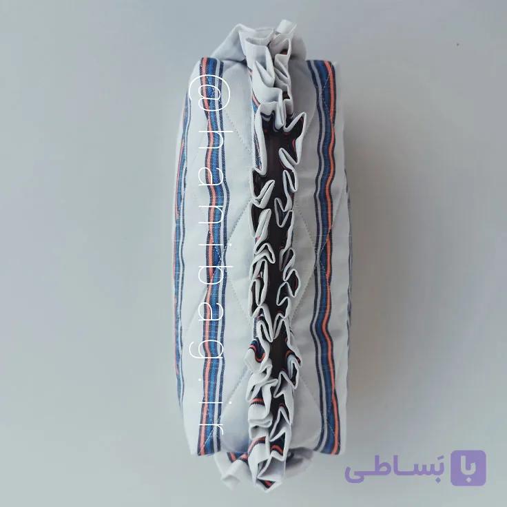 کیف آرایش سفید مدل خط دار آبی قرمز — تصویر 1