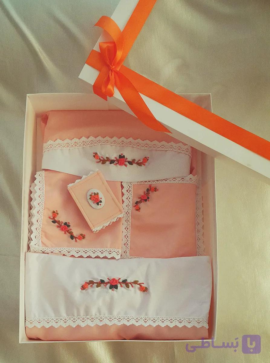 ست گلدوزی چادر نماز جشن تکلیف