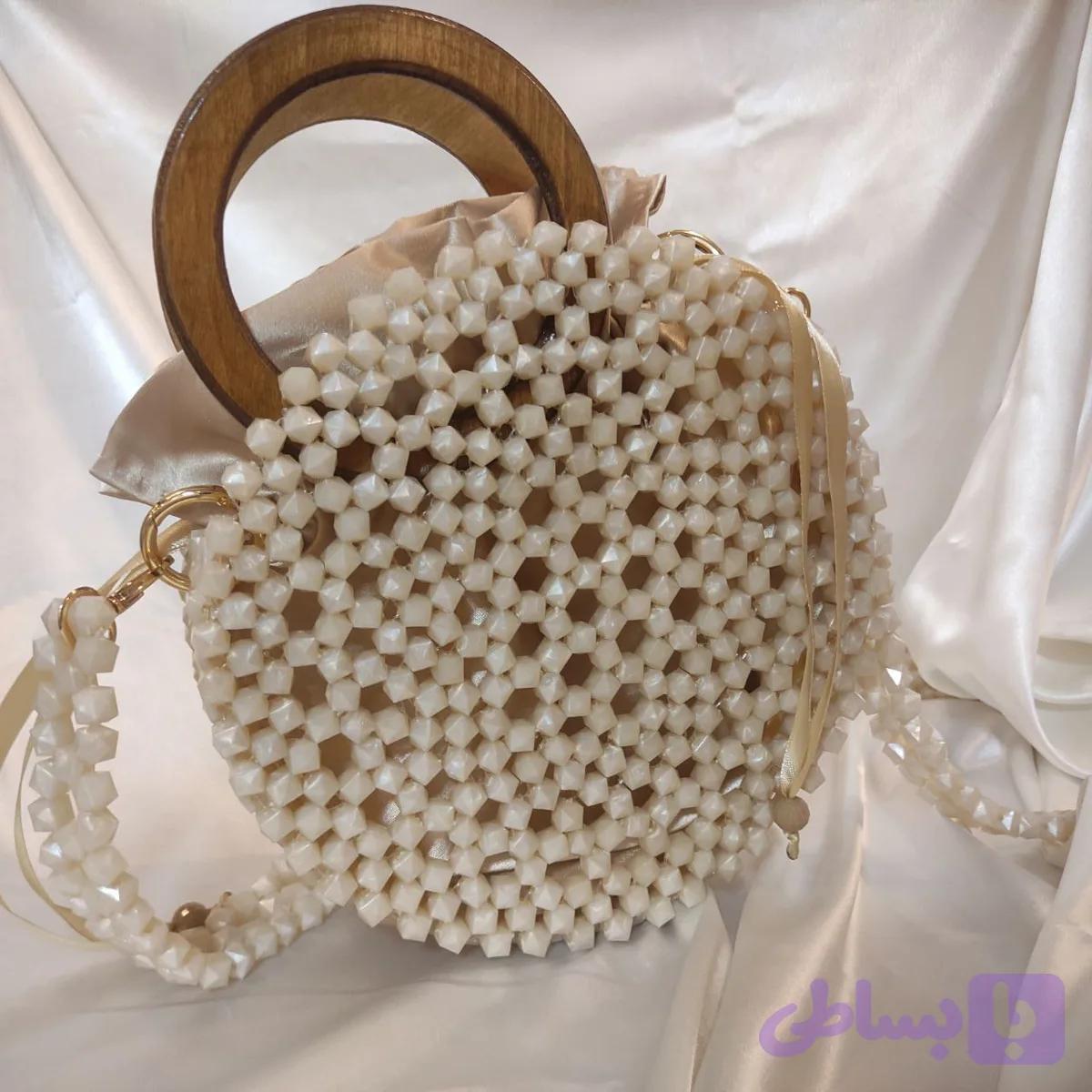 کیف گردژیپس زنانه مروارید بافی