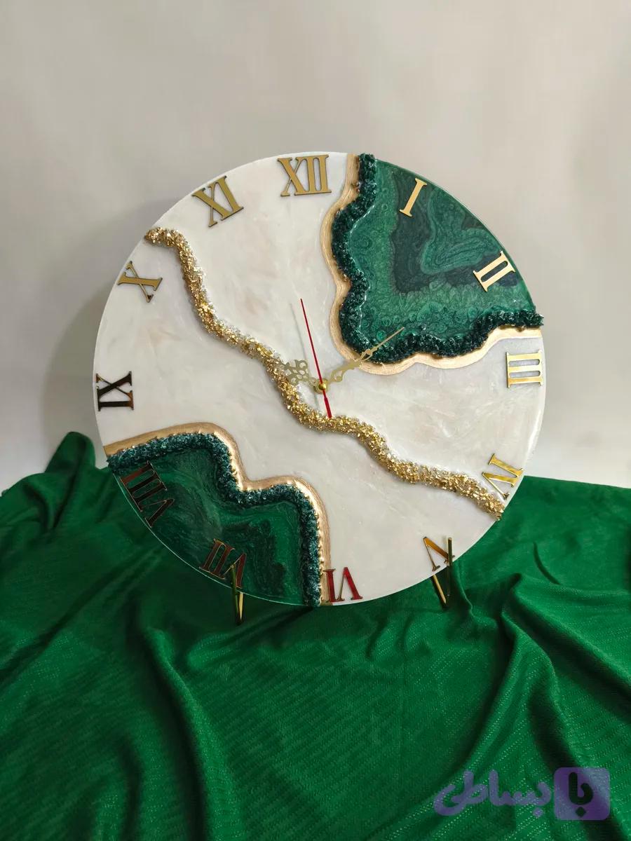 ساعت رزینی مدل ژئود