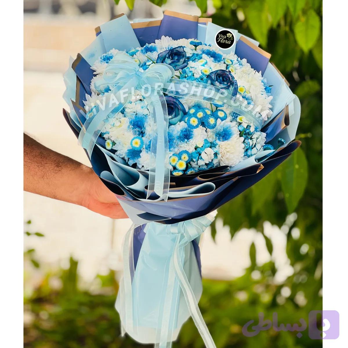 دسته گل زمزمه ی آبی