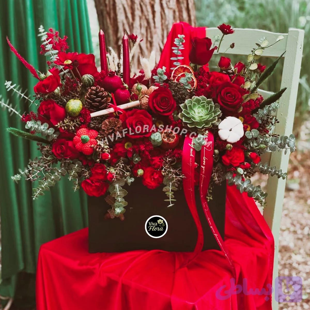 باکس گل یلدای آیین سرخ