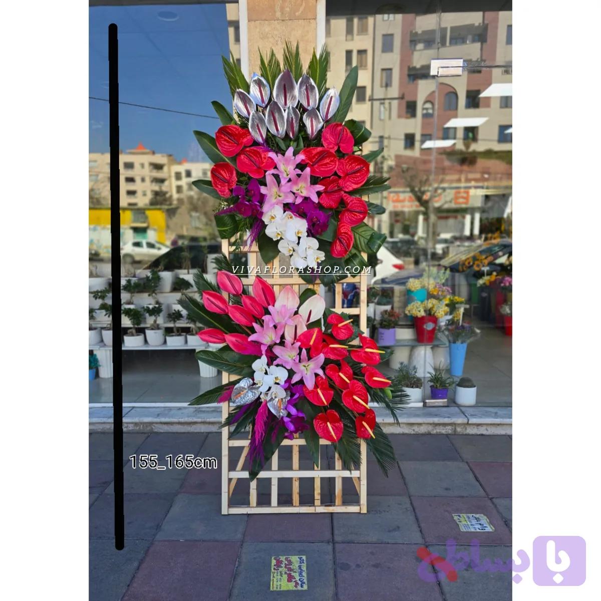 تاج گل آنتوریوم و اوریانتال سایه سرخ