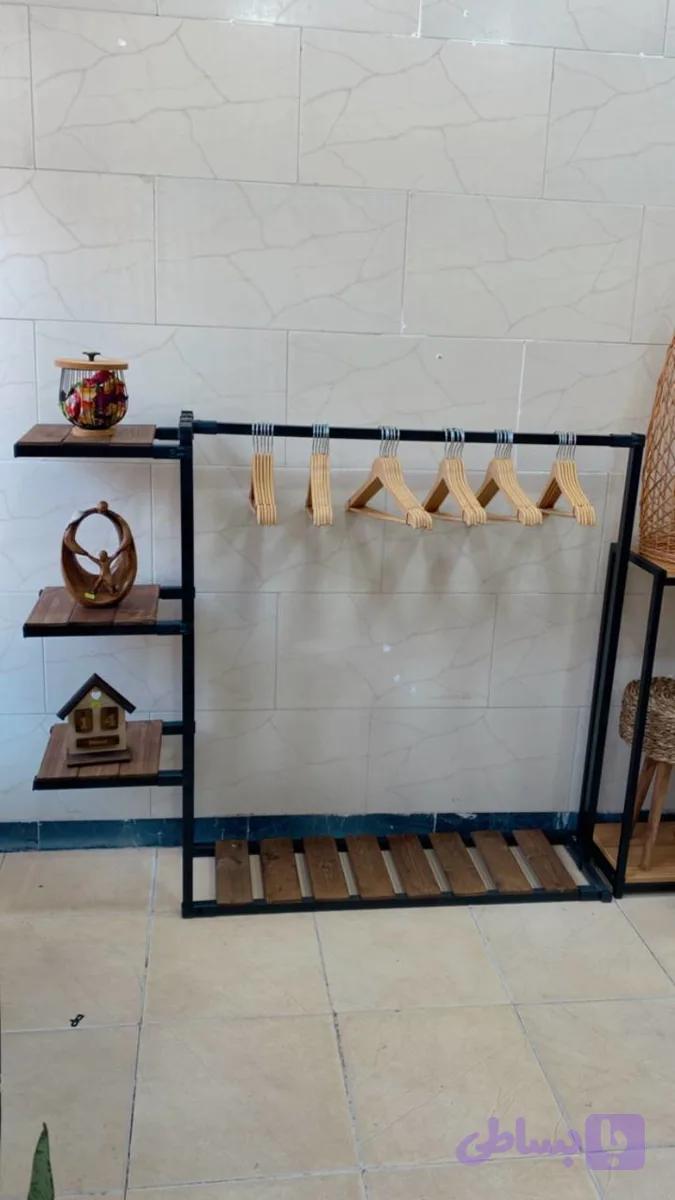 رگال لباس کف چوب کنار طبقه عرض۱۴۰کد ۹۱
