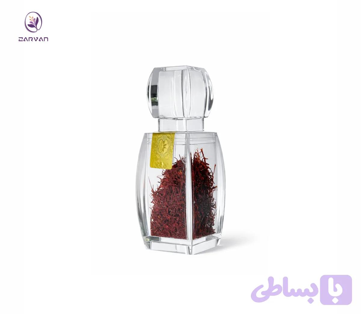 زعفران سرگل ۵ گرمی زروان، با رنگ و عطر فوق‌العاده در ظرف طلقی مناسب هدیه