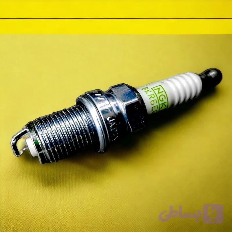 شمع سوزنی پایه کوتاه NGk بسته 4 عددی — تصویر 1