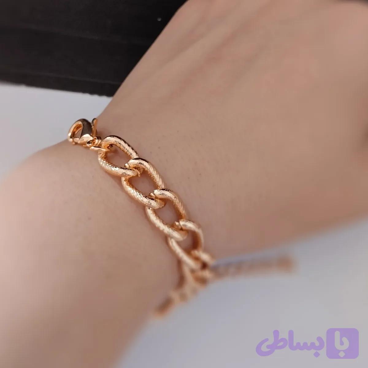 دستبند زنانه استیل مشابه طلا رنگ طلایی سایز بزرگ ضدحساسیت