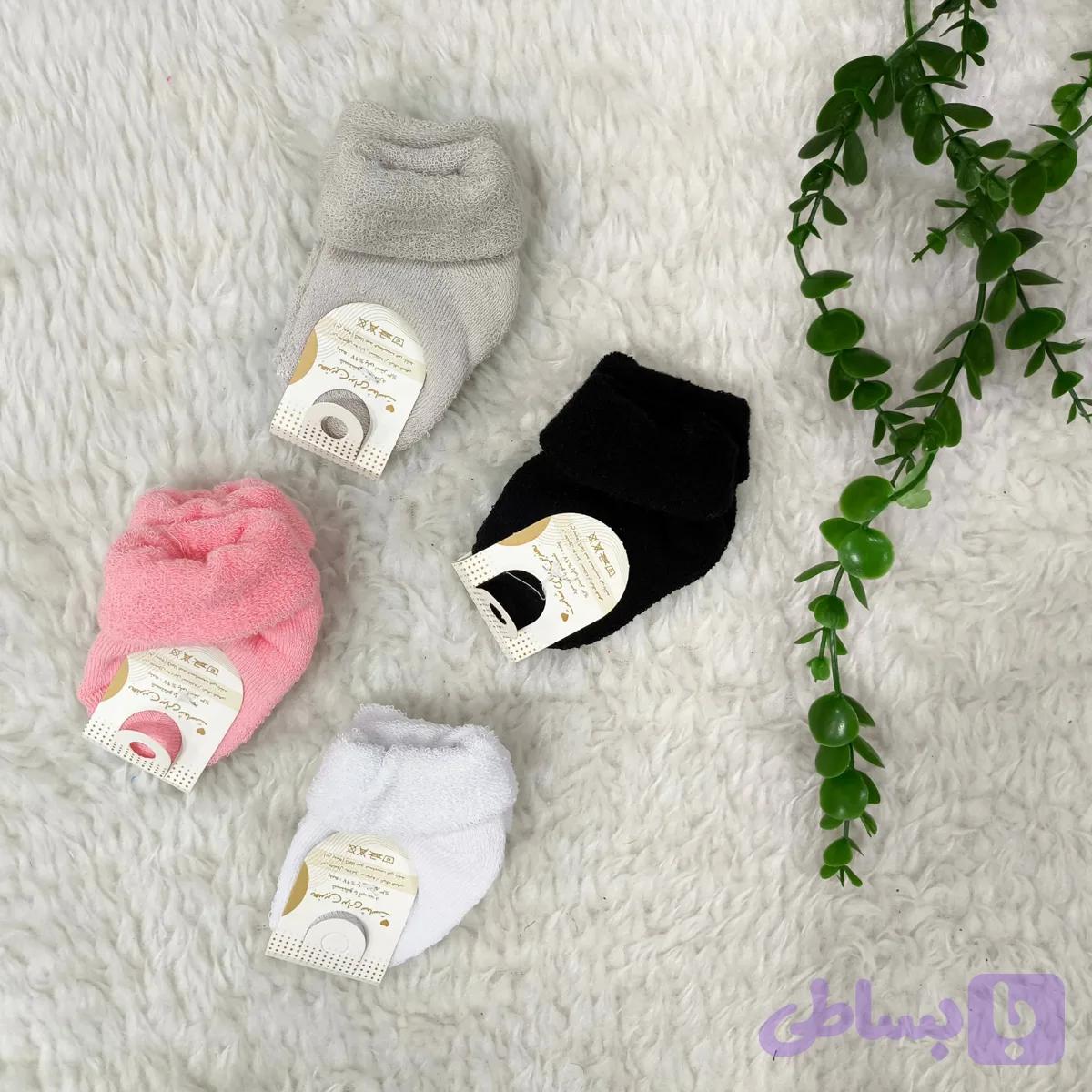 جوراب حوله ای نوزادی صددرصد پنبه نرم و لطیف سایز صفر تا دو سال