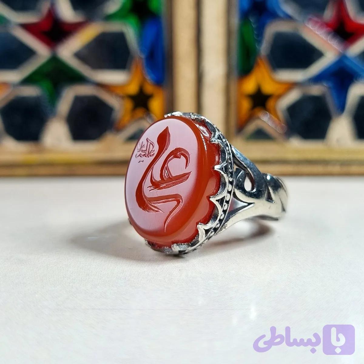 انگشتر زنانه نقره روس با نگین عقیق سرخ حکاکی علی (ع)
