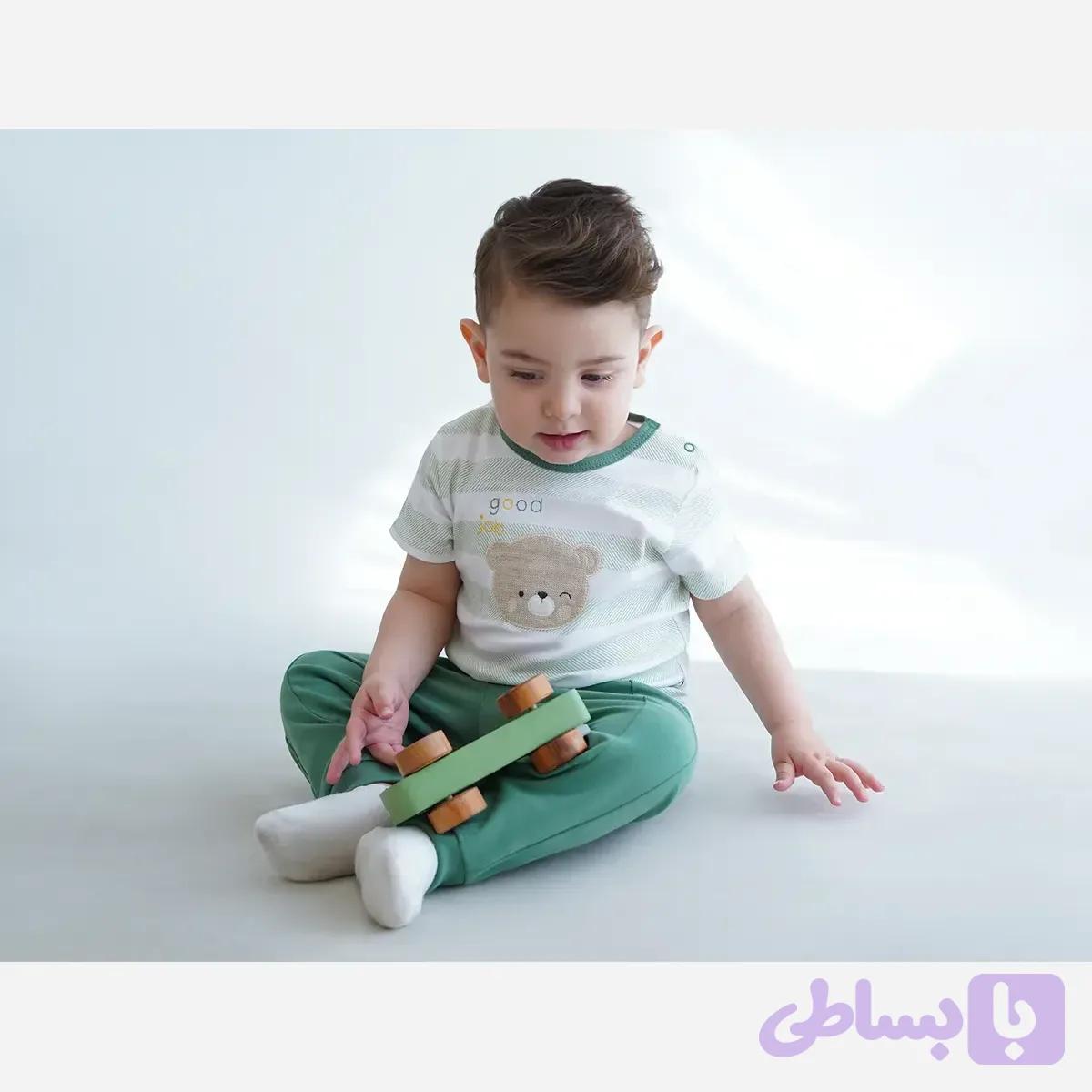آستین کوتاه و شلوار طرح لاکی