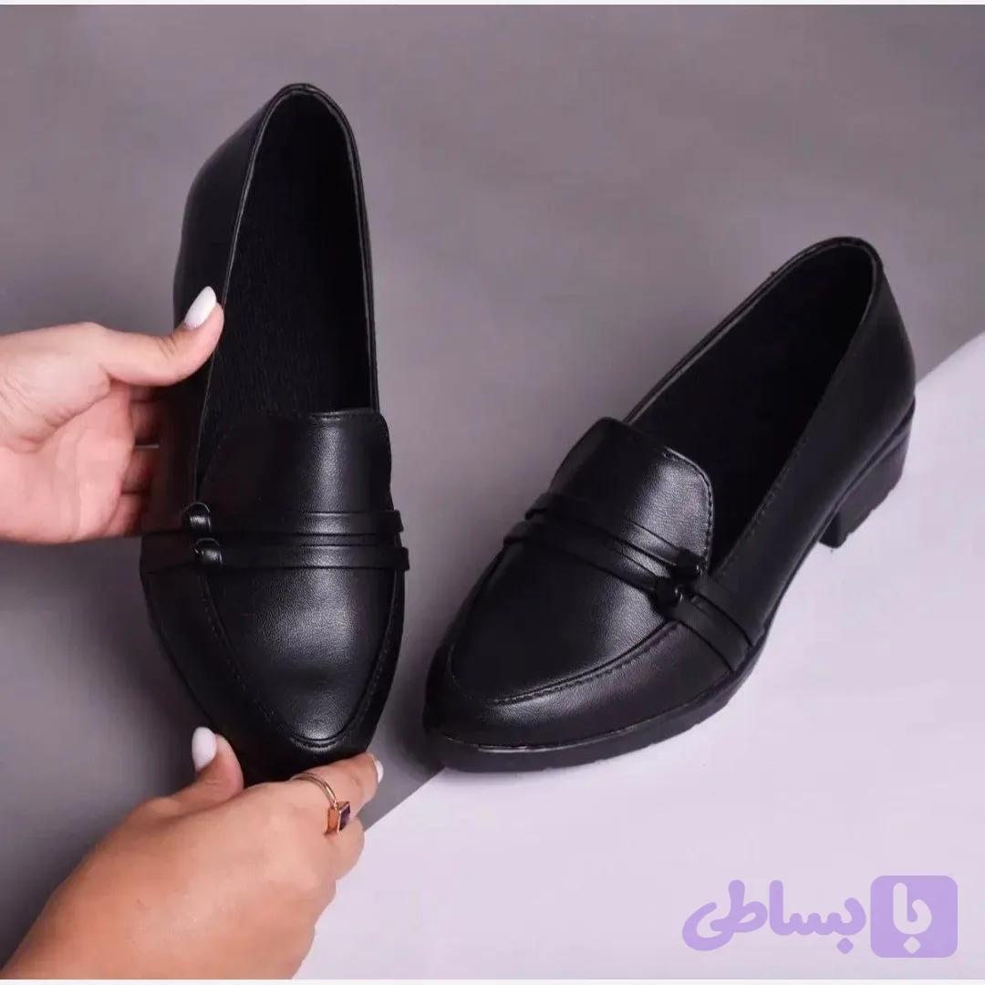 کفش زنانه اداری مجلسی چرم خارجی درجه یک مشکی مدل آتوسا پاشنه 2 سانتی