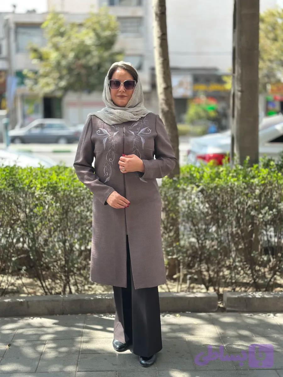 مانتو زنونه (گلدوزی)