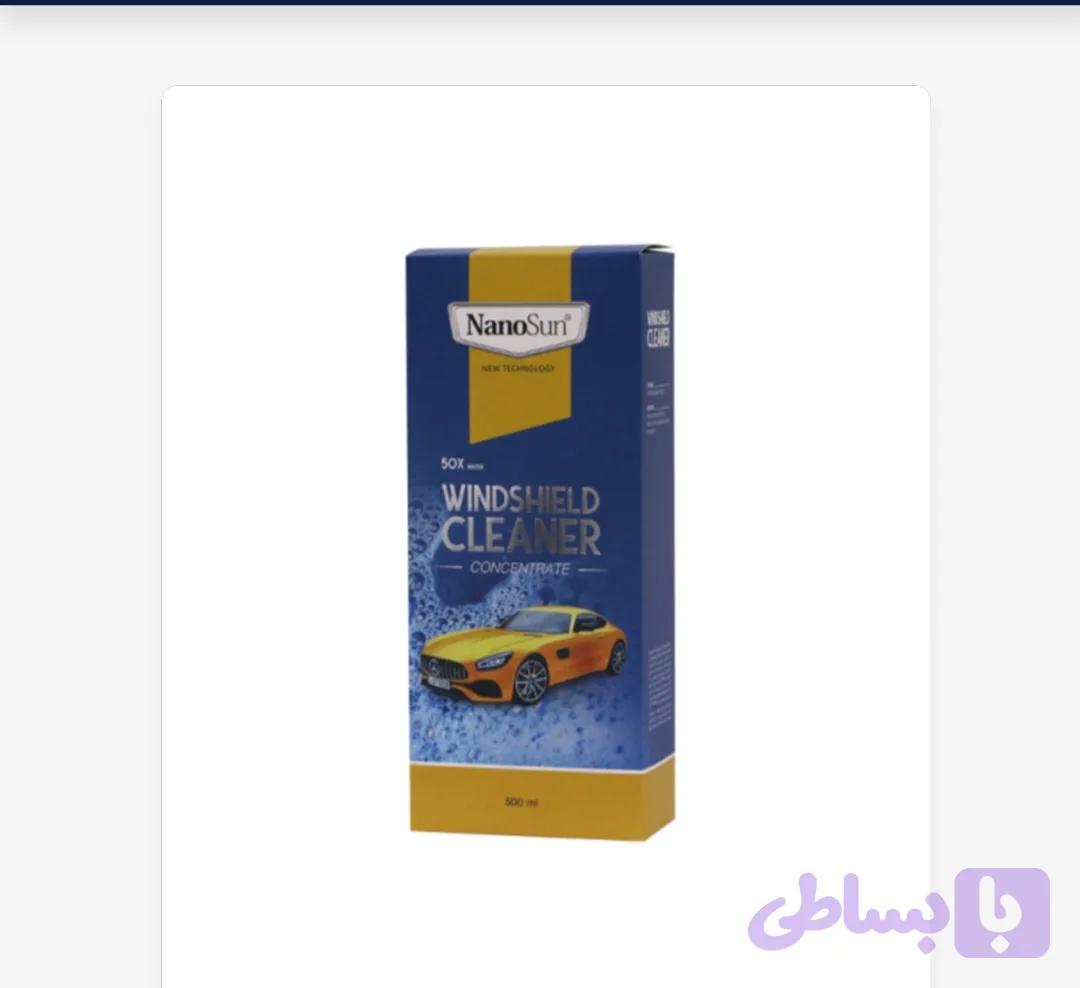 مایع شیشه شوی خودرو