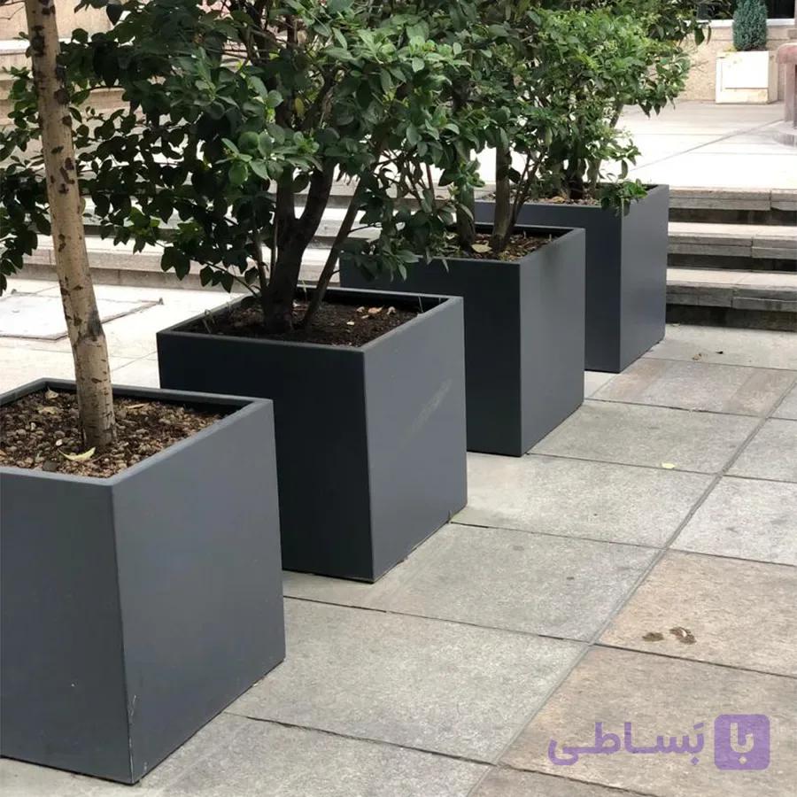 گلدان فلزی مربعی چرخدار — تصویر 1