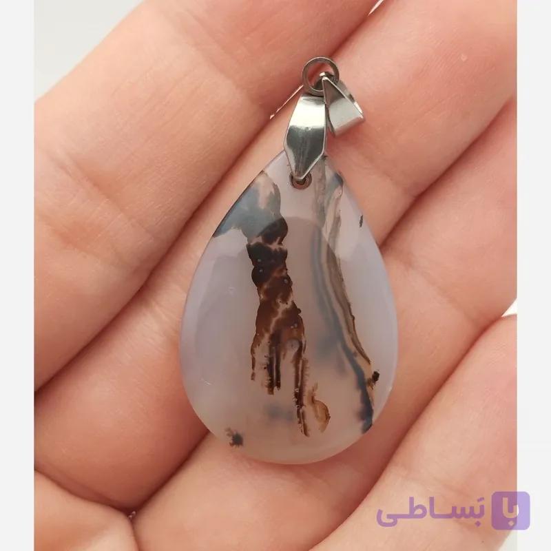 گردن آویز عقیق با رگه مشکی با زنجیر استیل